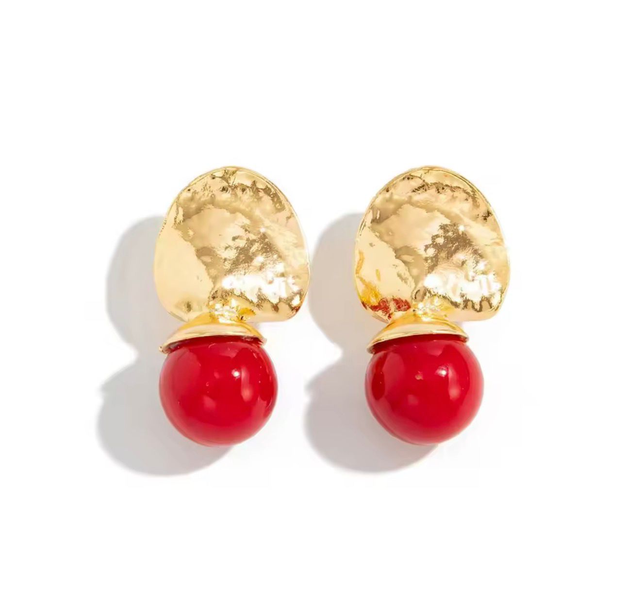 Aros Dorados con rojo